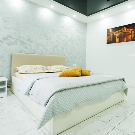 Archi'S Apartament Galaţi Buitenkant foto